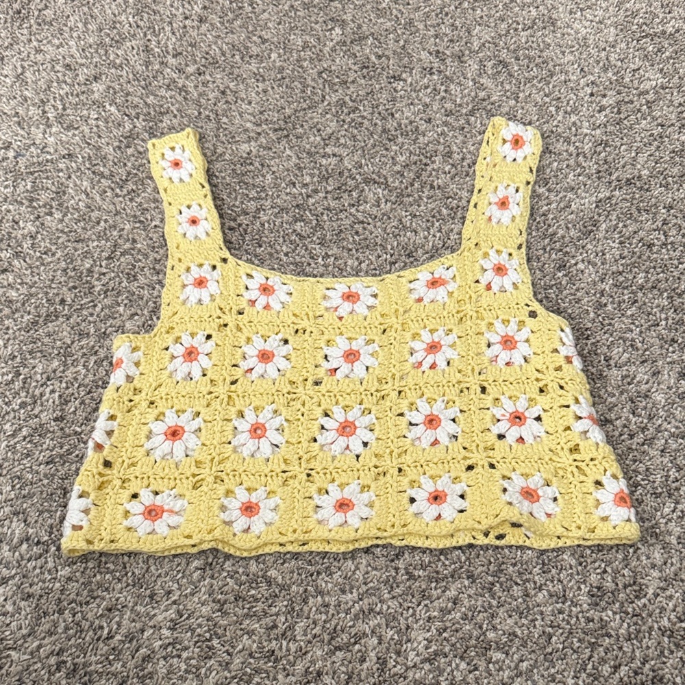 Yellow Crochet Daisy Crop Tank Top